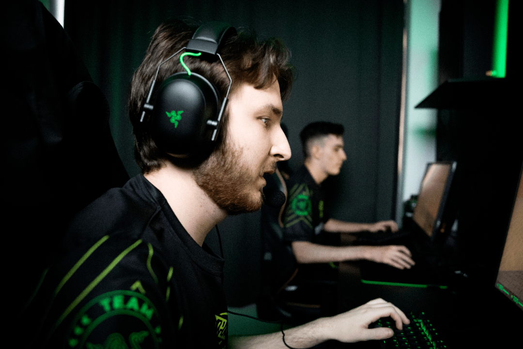 再添大将nip战队加入teamrazer