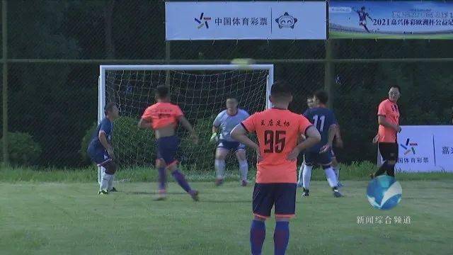 欧洲杯赛制足球 8498a058ff7f4db991f8f219b73b65a4.jpeg