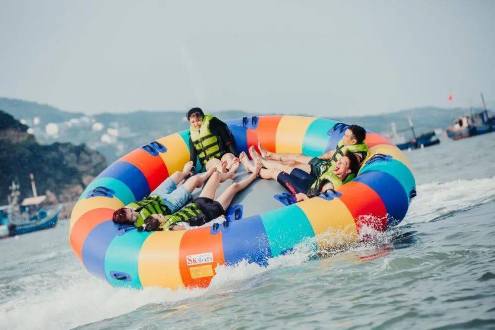 水上陀螺4,凡患有心脏病,高血压,骨质增生,骨质疏松,腰椎间盘突出等