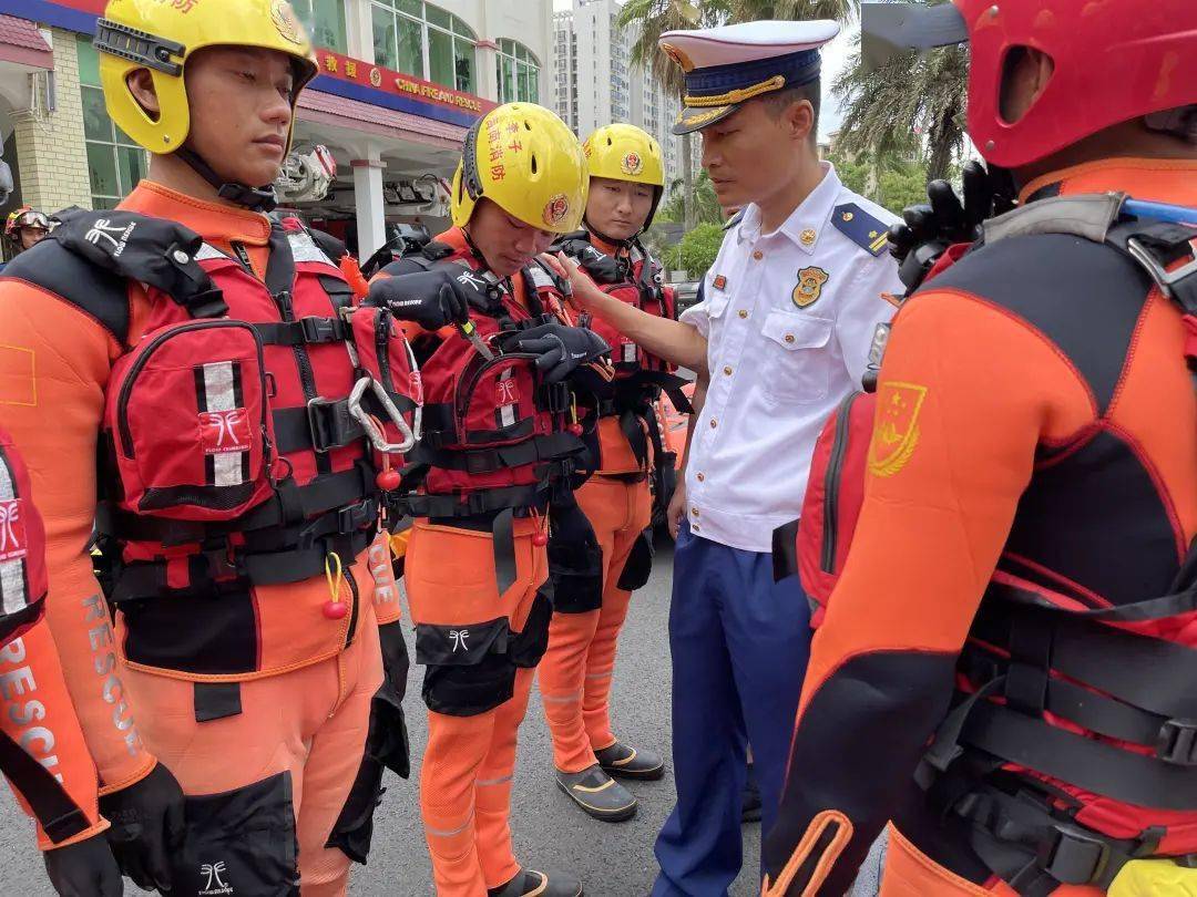 海南多地積極推進消防救援隊伍應急救援作戰指揮力量體系建設