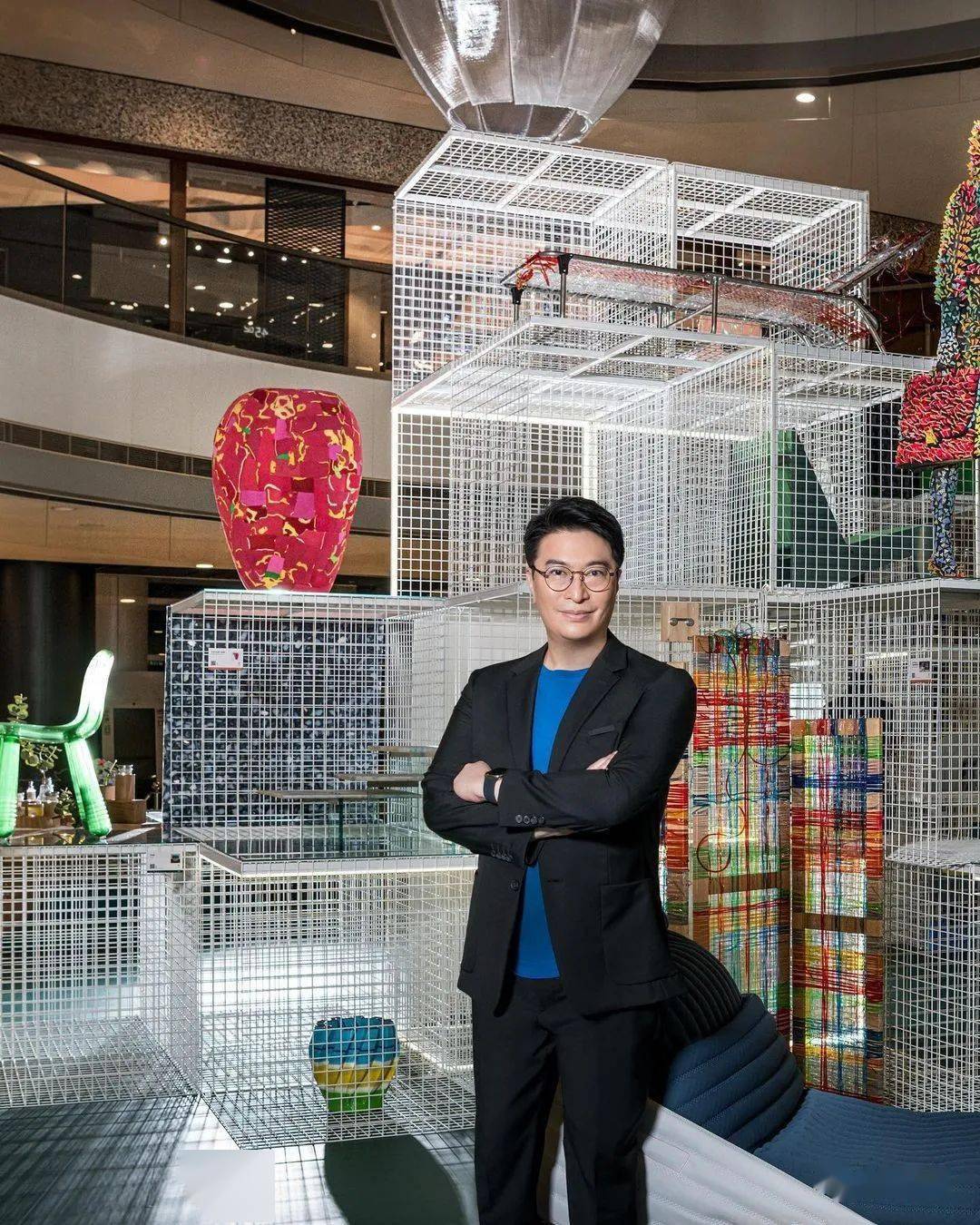 恭喜38岁tvb索腿女神徐子淇减肥成功李家诚夫妇挽手秀恩爱修长白皙