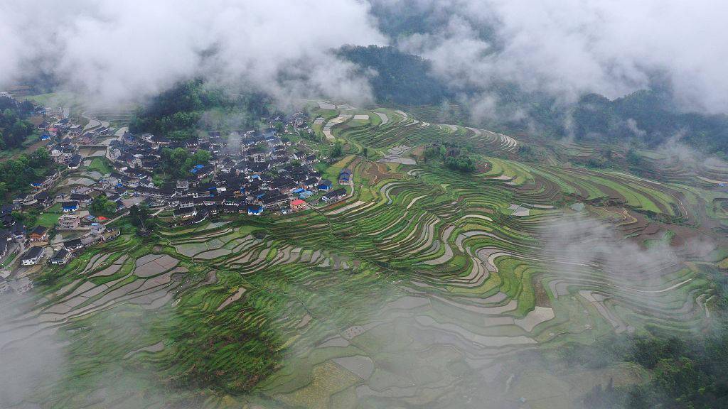 "云上丹寨":藏在贵州大山里的秘境_造纸