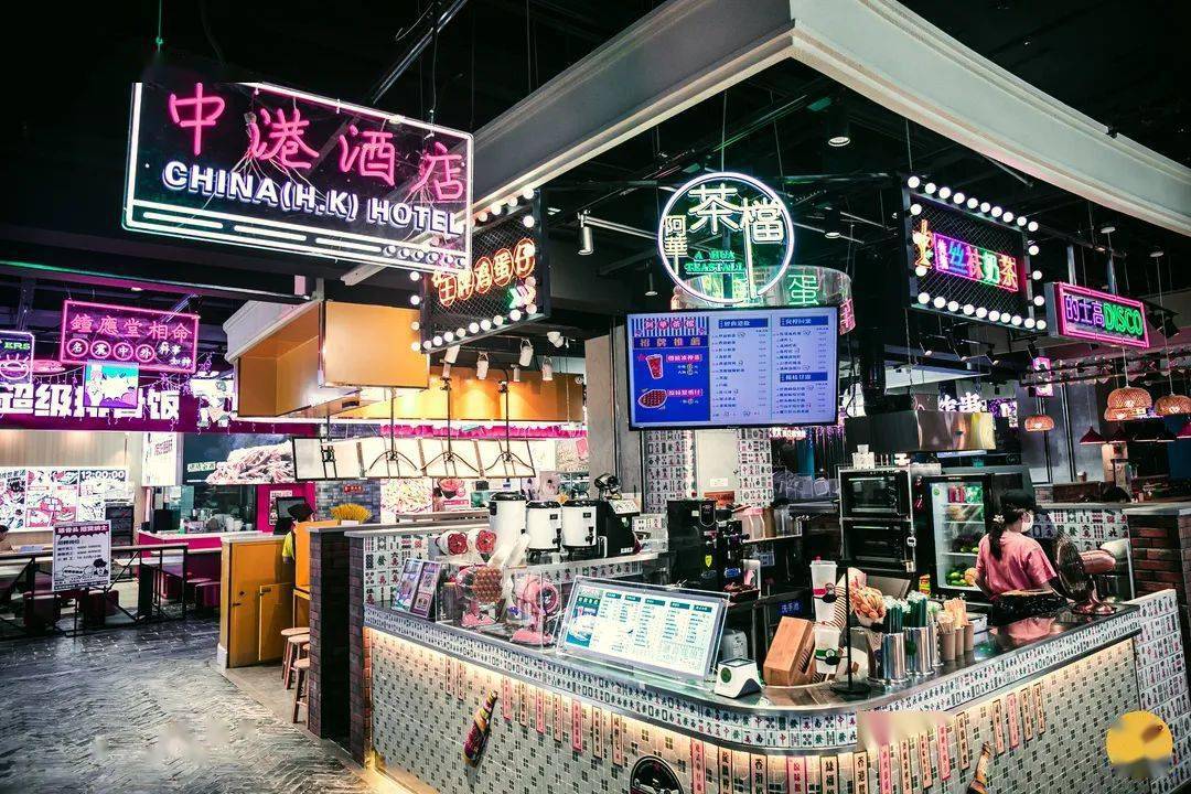 青岛新晋港风美食聚集地,就藏在金狮广场!拍到手机没电!_位置