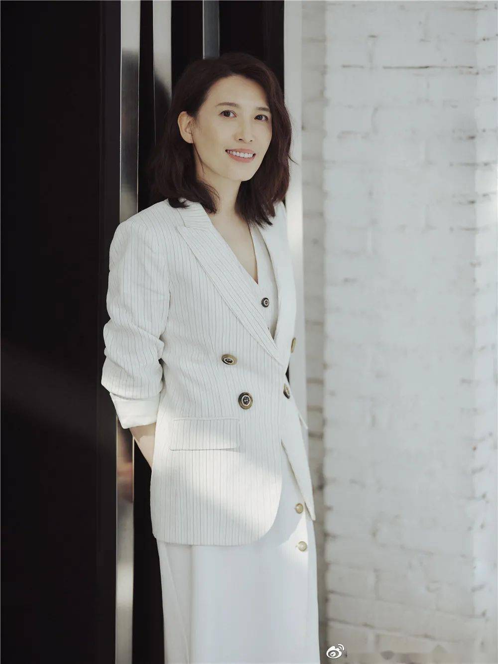 终于有人撕下了罗永浩「伪装」_陈晓楠