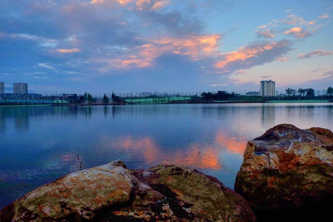 天府时光洪雅假日丨休闲又有好去处青衣江湿地公园局部开放