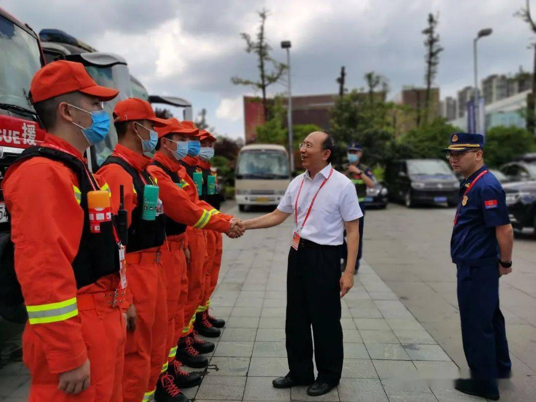 李荣检查指导2021年生态文明贵阳国际论坛消防安保及应急处置相关工作