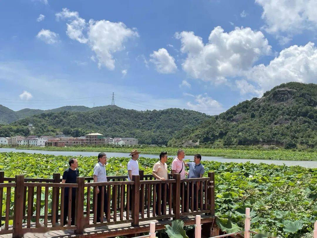 聚焦乡村振兴 服务中心工作丨健跳镇召开农村指导员(第一书记)工作