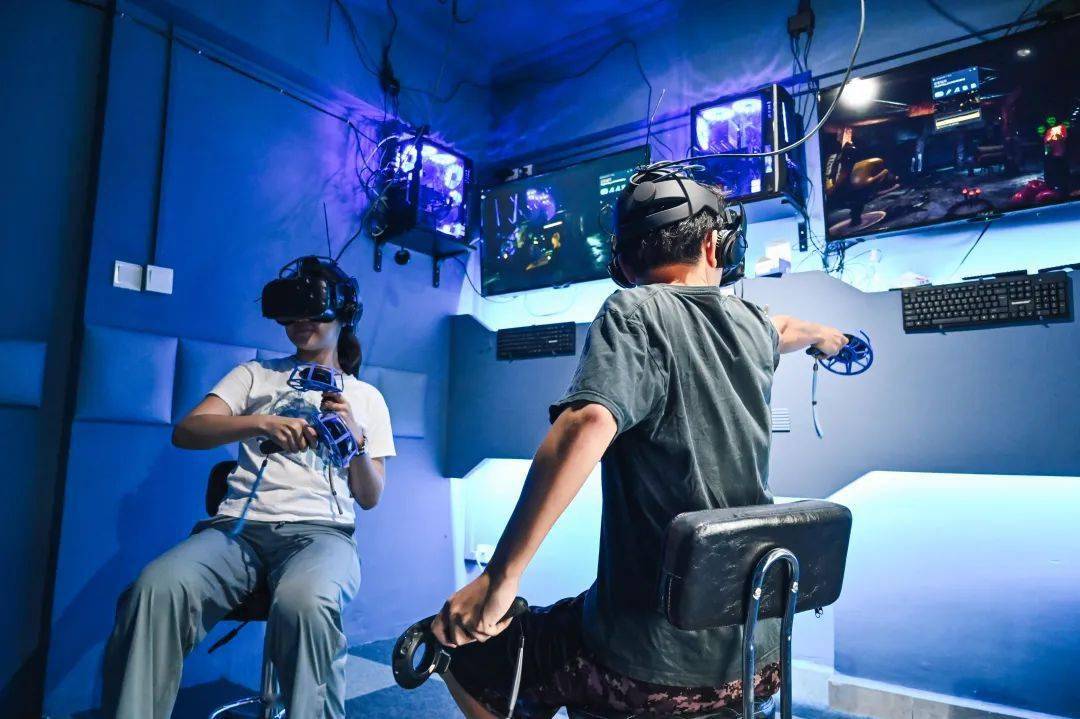 沉浸式的vr体验,惊险刺激!放肆嗨玩,解压畅快!_游戏