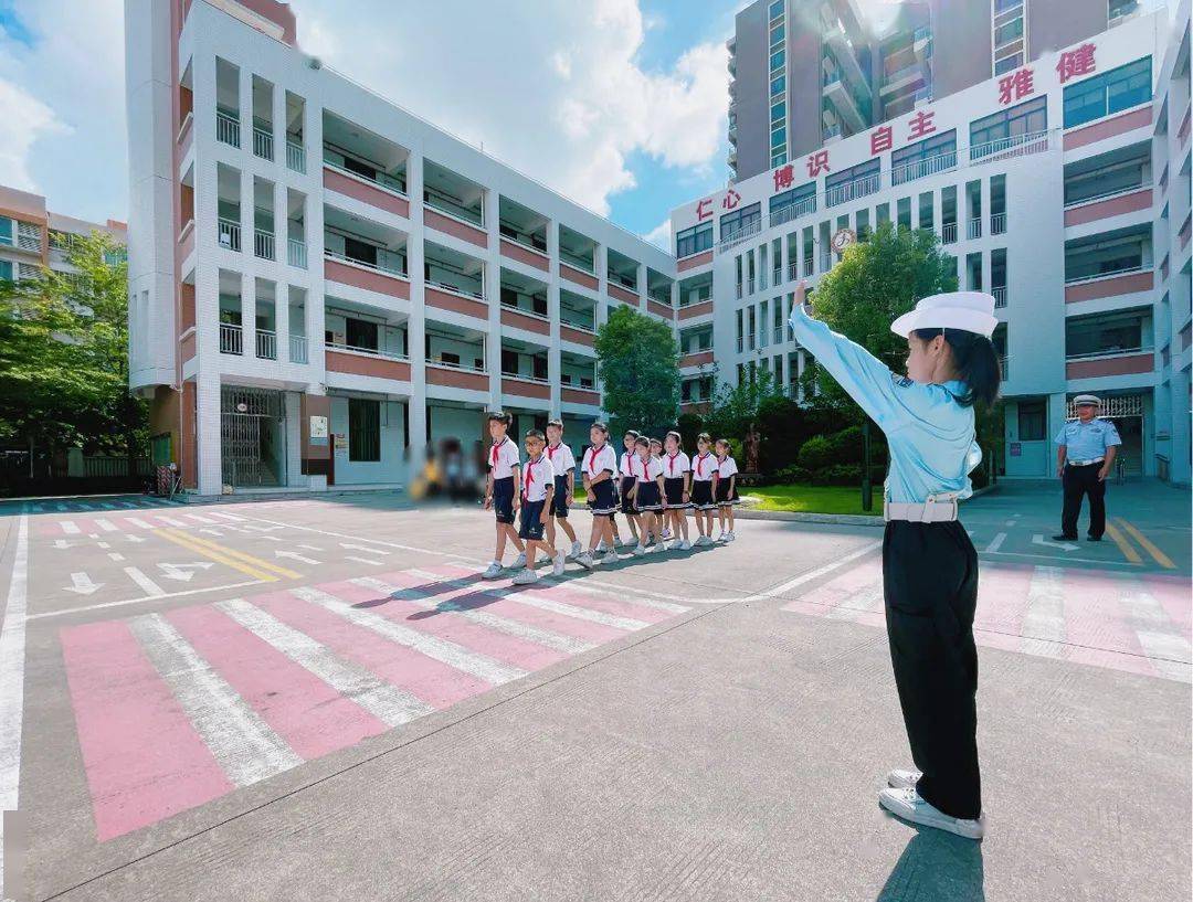 知危险会避险 守护安全成长 | 金晖小学开展交通安全教育活动