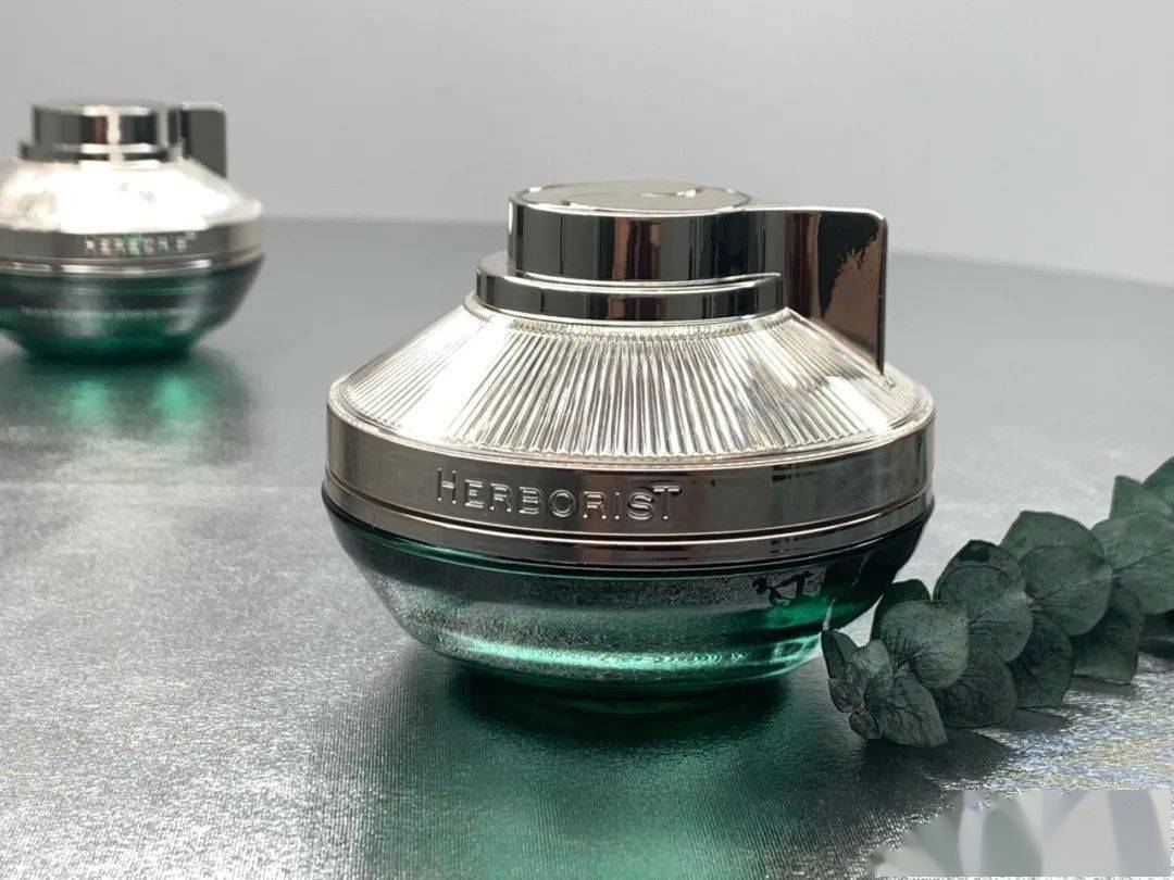 手指|开箱 | 今天就让你们知道三十多度的手指能开出多高分的箱