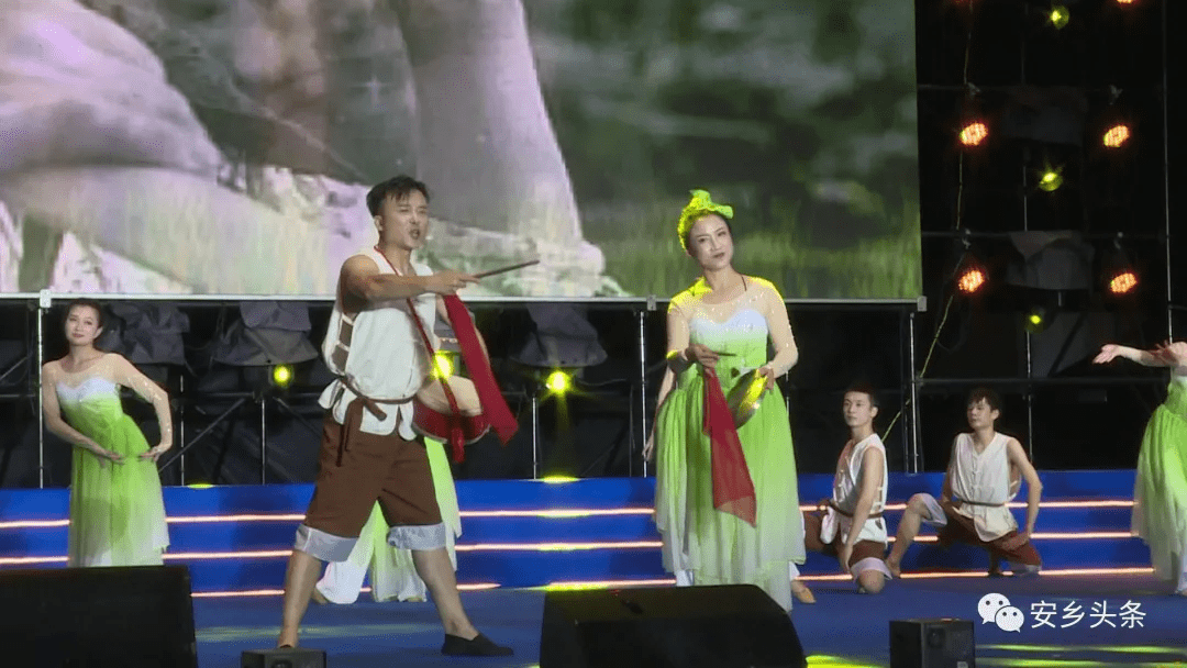 安乡第五届荷花节开幕