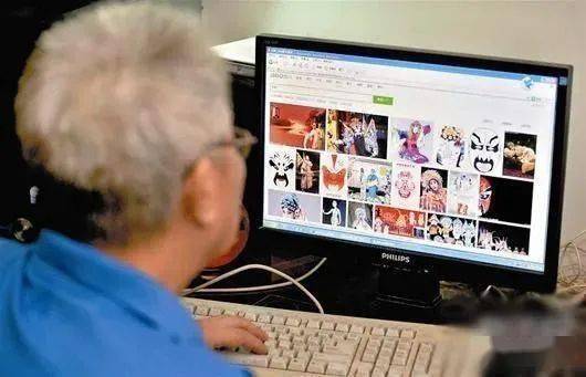 10万老人每天上网超10小时,“网瘾老人”愁坏儿女