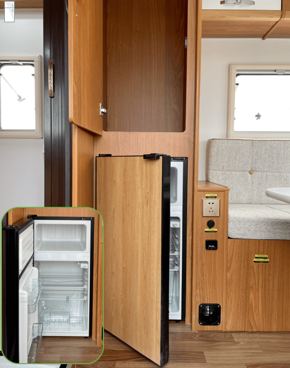 730北京房车展谷雨拖挂式de480l设计精巧多个独立空间家庭出行优秀之