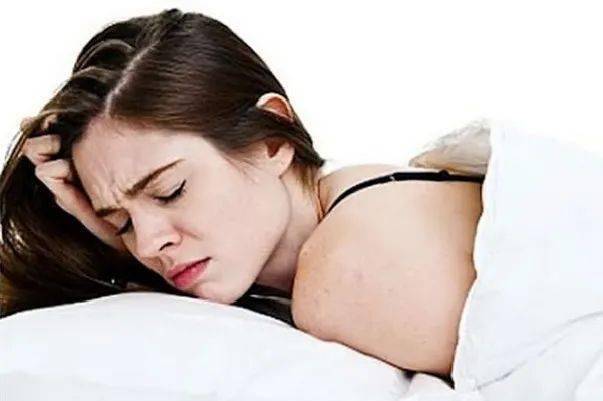 人体|不注意这五点,睡前喝葡萄酒,既不美容,也不养生!