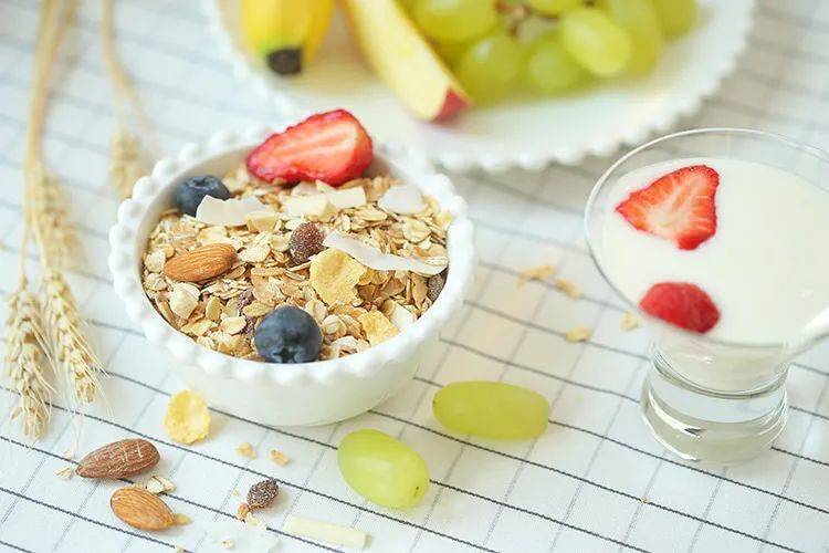 蔬果|嘴馋想吃零食又怕不健康?推荐这5种健康与美味并存的小零食~