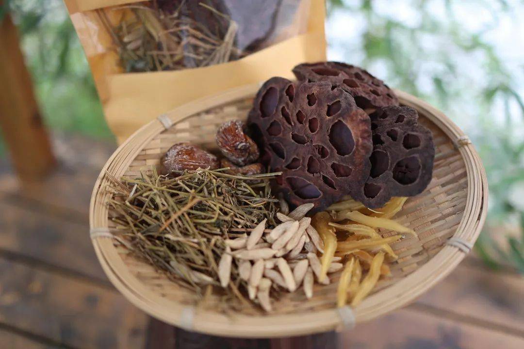 台风高发高温酷热的大暑该喝什么消暑汤水