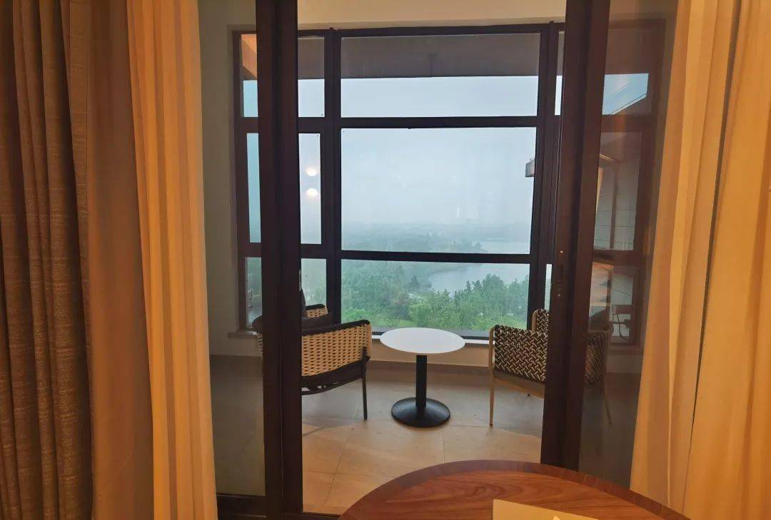 健身房|¥760起/2晚--占地2.7万M2,紧邻园博园!这家“花园饭店”独享天然氧吧,还能一次Get扬州特色“君澜九味”!