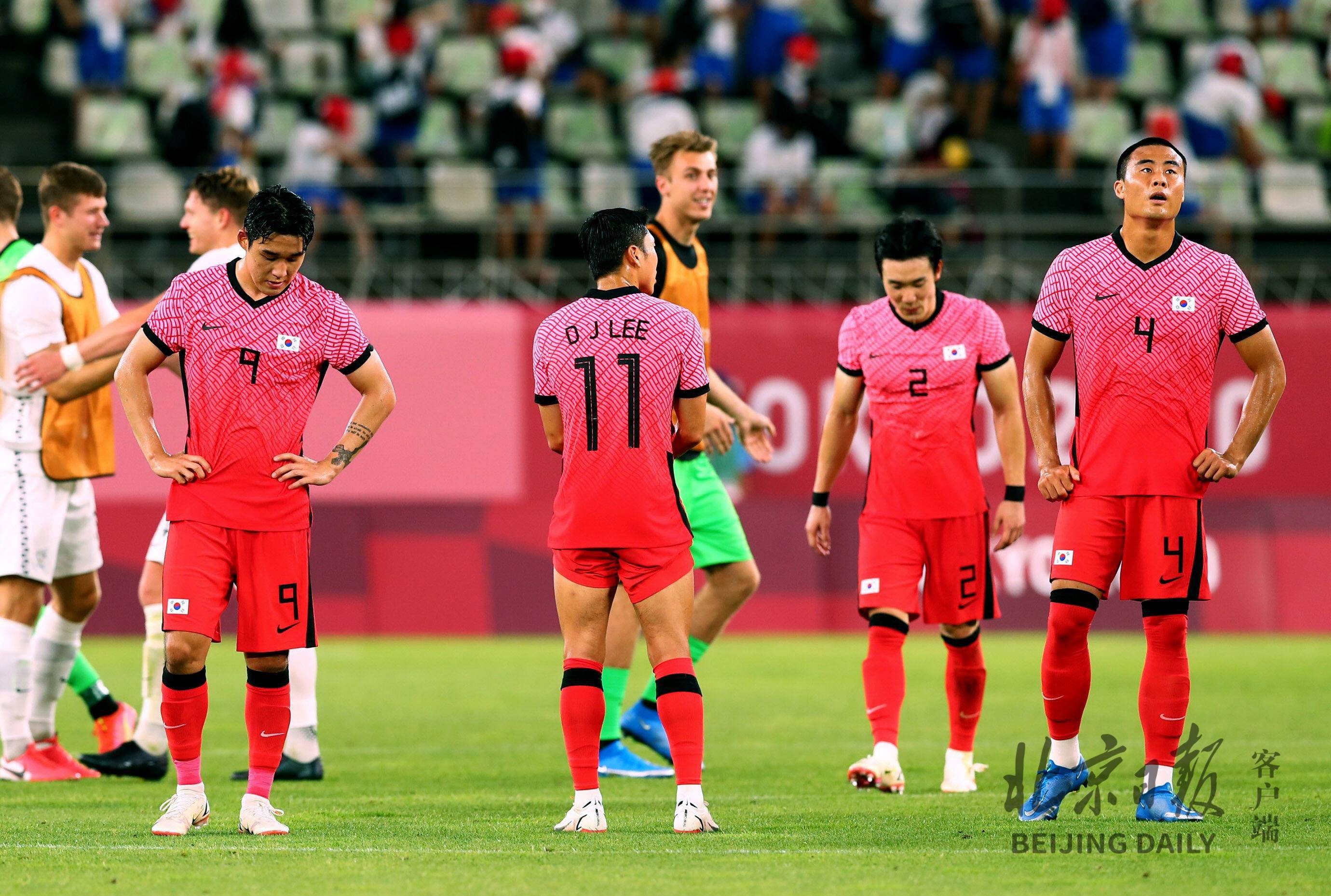 独家图片 | 东京奥运会男足首日精彩图集,几家欢乐几家愁