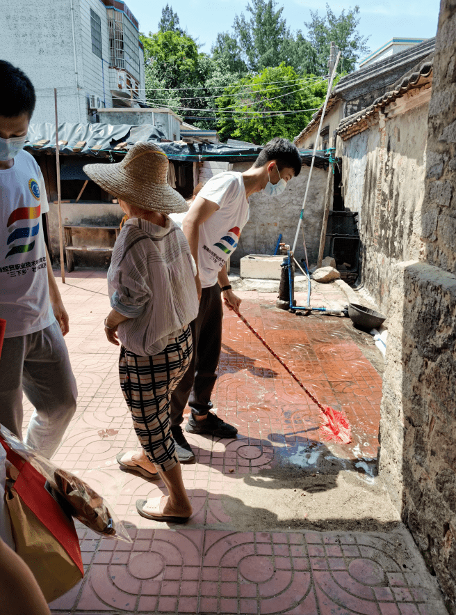 践行校企合作助力乡村振兴大学生暑期三下乡公益行活动在万宁成功举办