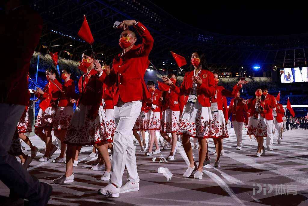 加油中國紅東京奧運會開幕式中國奧運代表團入場高清圖集