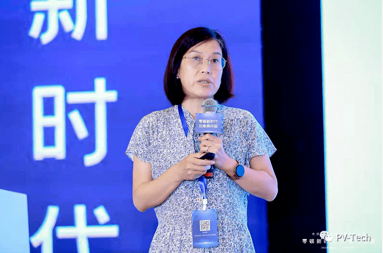 董晓青组件尺寸与测试标准亟待统一与更新