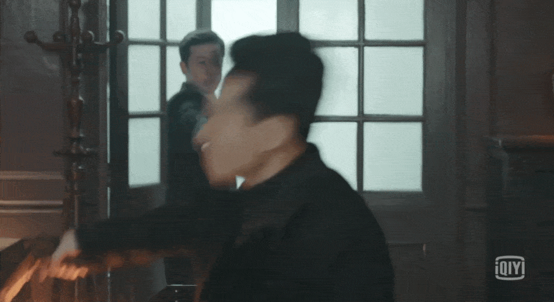 名字|滚吧,你这不用脑子的谍战剧