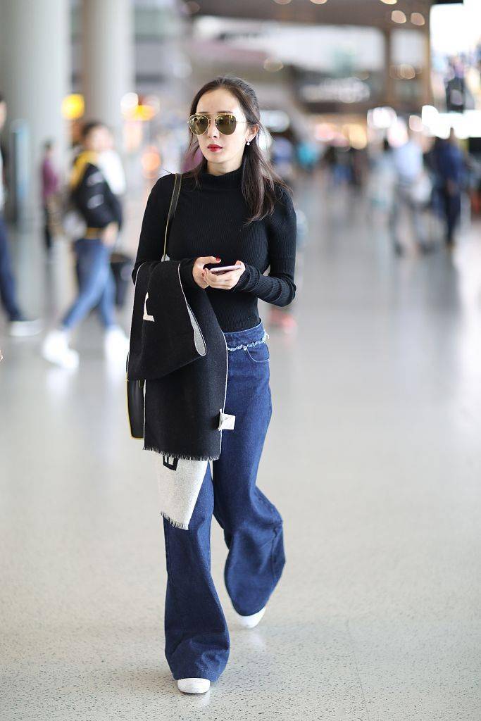 黑色|国货之光冲上热搜 盘点明星们的国货穿搭