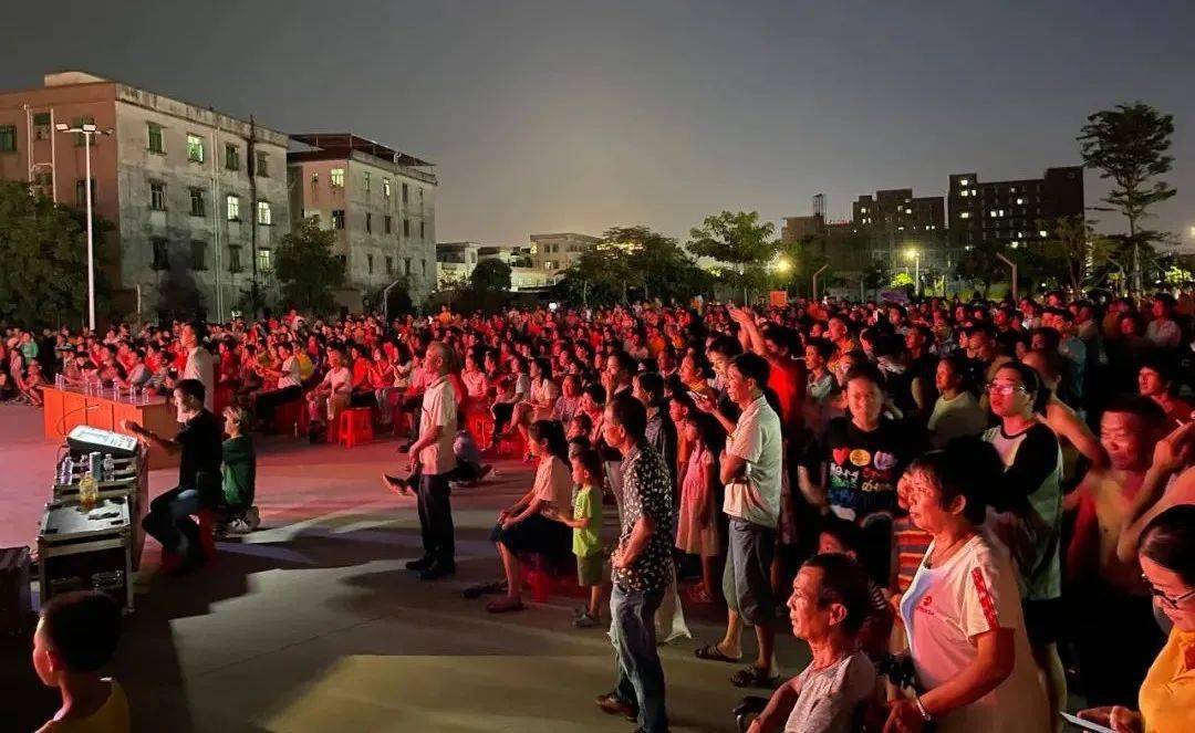 县文化惠民送戏下乡走进园洲镇深沥村