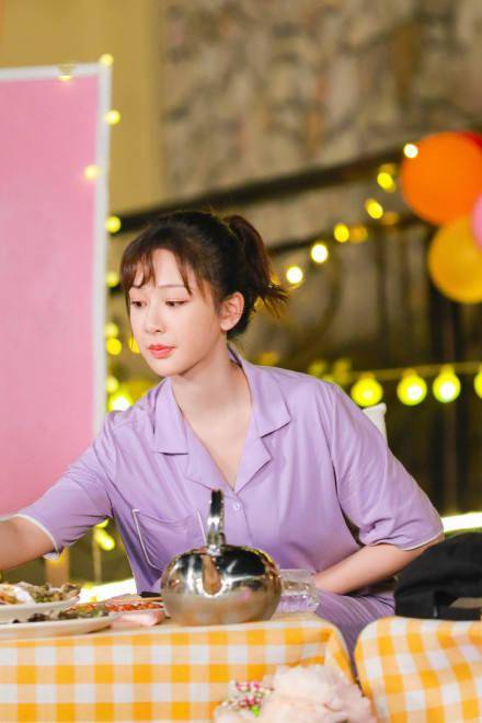 杨紫《萌探探探案》回归"封神" 逆风翻盘获胜利