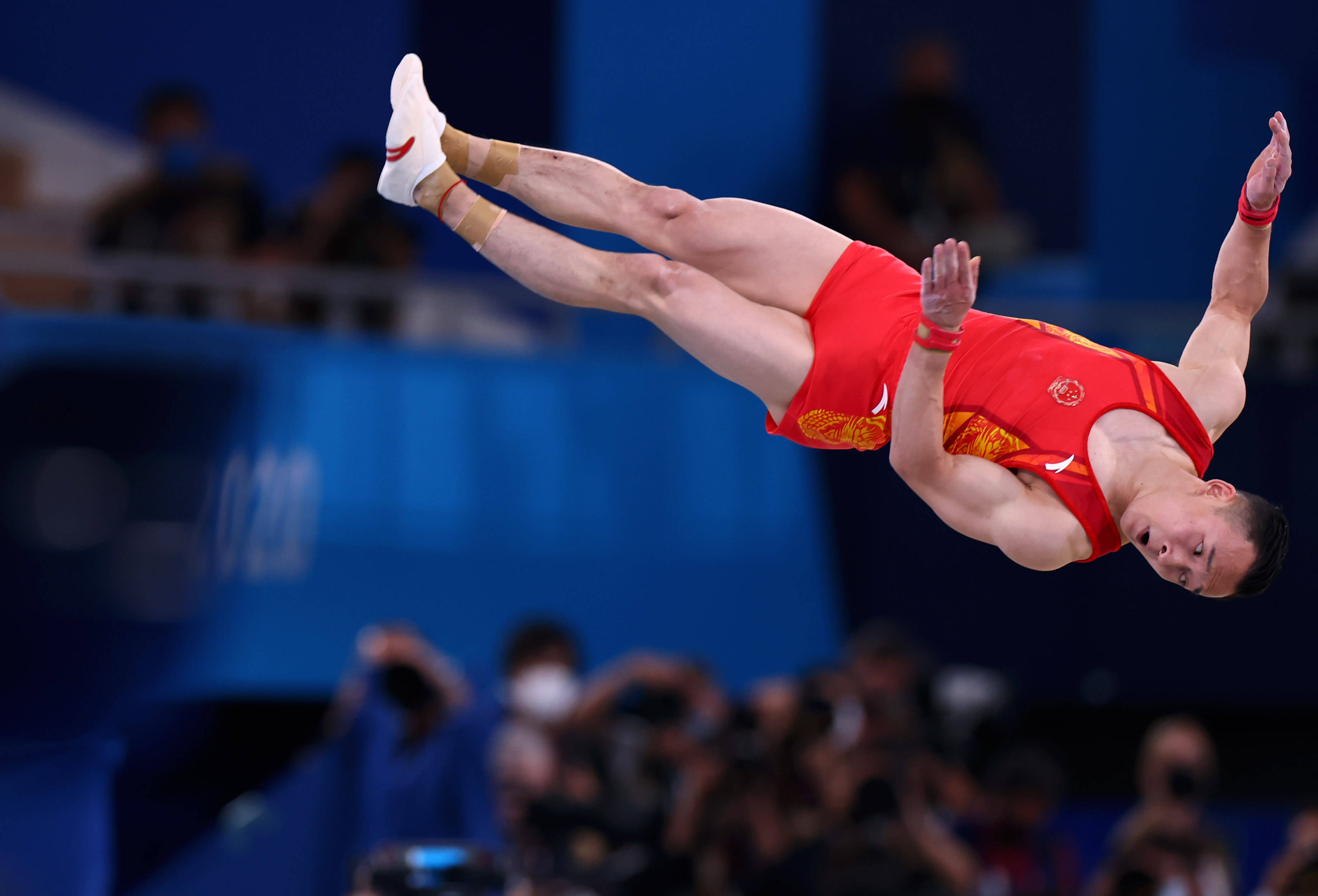 兰红光 摄当日,东京奥运会体操男子团体决赛在有明体操体育馆举行