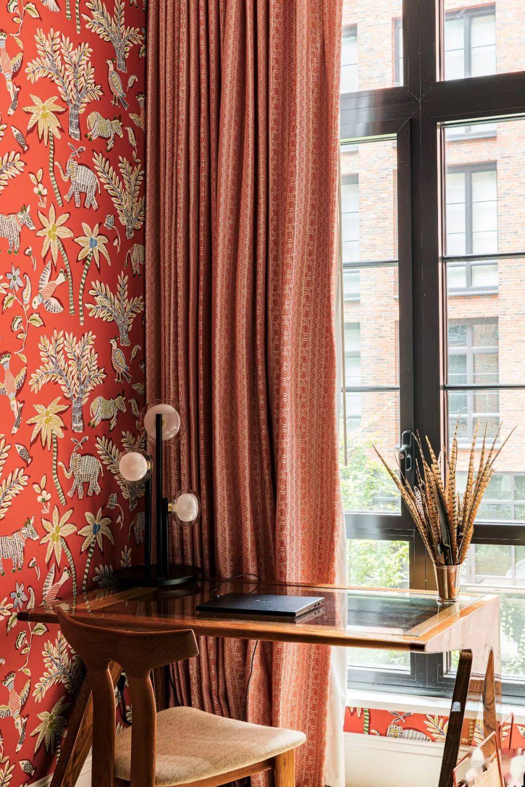 色彩优雅橘红色有味道的颜色用浓情唤醒活力感官