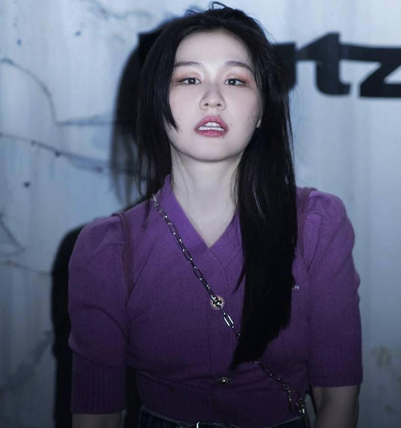 因为好搭档刘胜瑛被临时换角,为了完成好友能登上春晚舞台的梦想,她