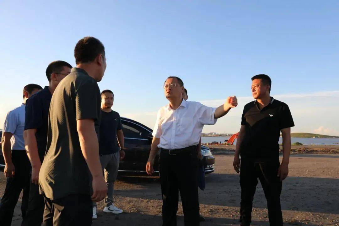 海拉尔河巴彦库仁段沿河堤坝,宝日希勒镇库热格太嘎查等防汛重点区域