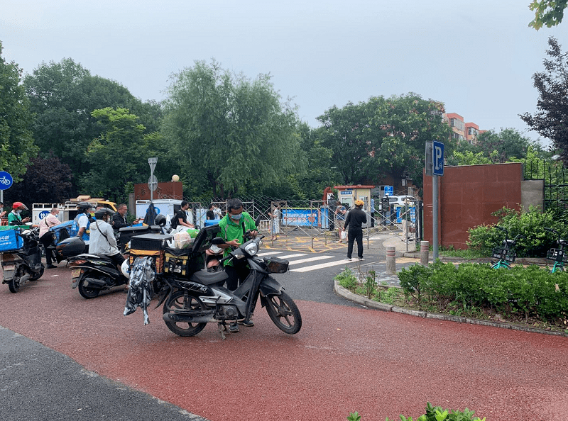 检测|张家界旅游传染链再延长！北京一家三口夫妻确诊，江苏企业3员工1导游核酸阳性……