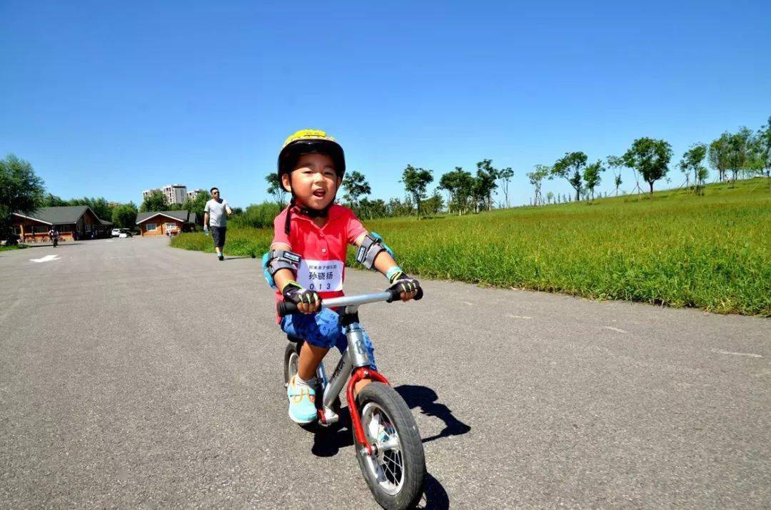 静·乐活|夏天来了,记得要带孩子去户外运动