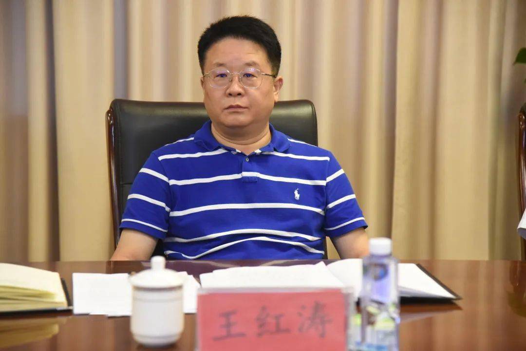 河南省杞县召开2021年县委常委议军会