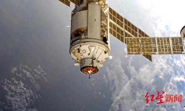 国际|太空惊魂！俄实验舱突然点火带偏国际空间站