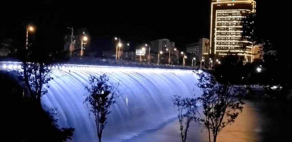 百色市新晋网红桥,那毕大桥2.0正式上线营业