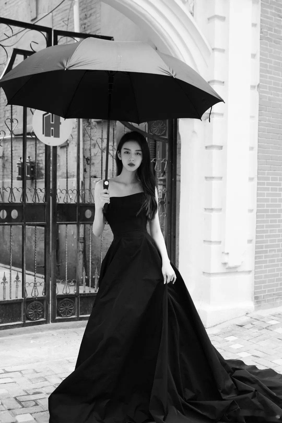 健兴|00后输了，这届95后小花也太会穿了吧！