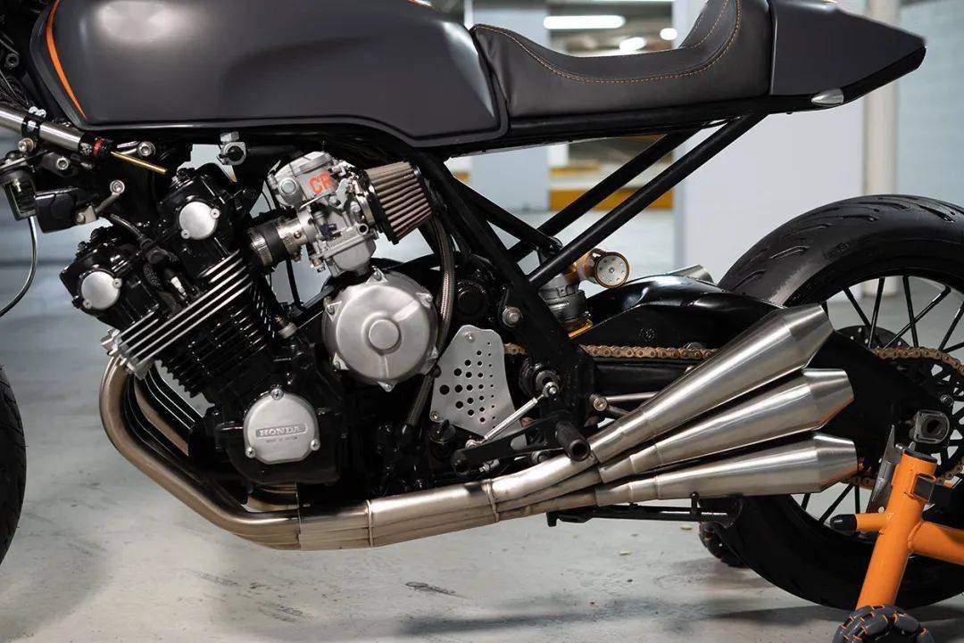 改装鉴赏 本田六缸cbx1000 Cafe Racer 内附声浪视频 搜狐汽车 搜狐网