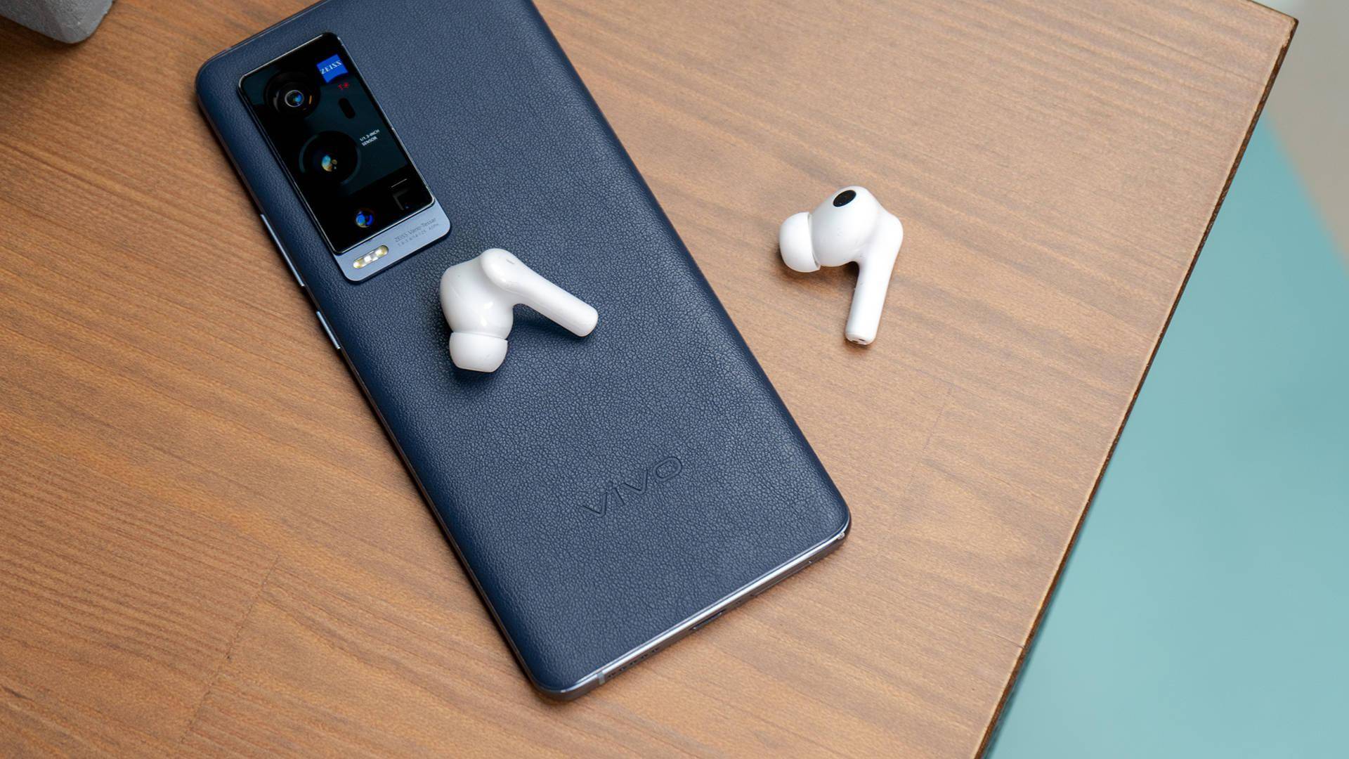 轻巧好听长续航 vivo tws 2e真无线耳机图赏