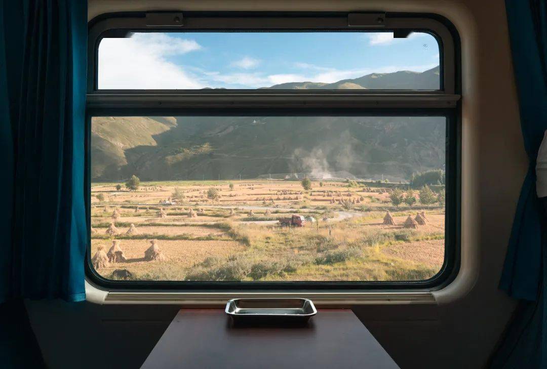 火车车窗风景大片如何拍火车看中国摄影师详细教学来啦