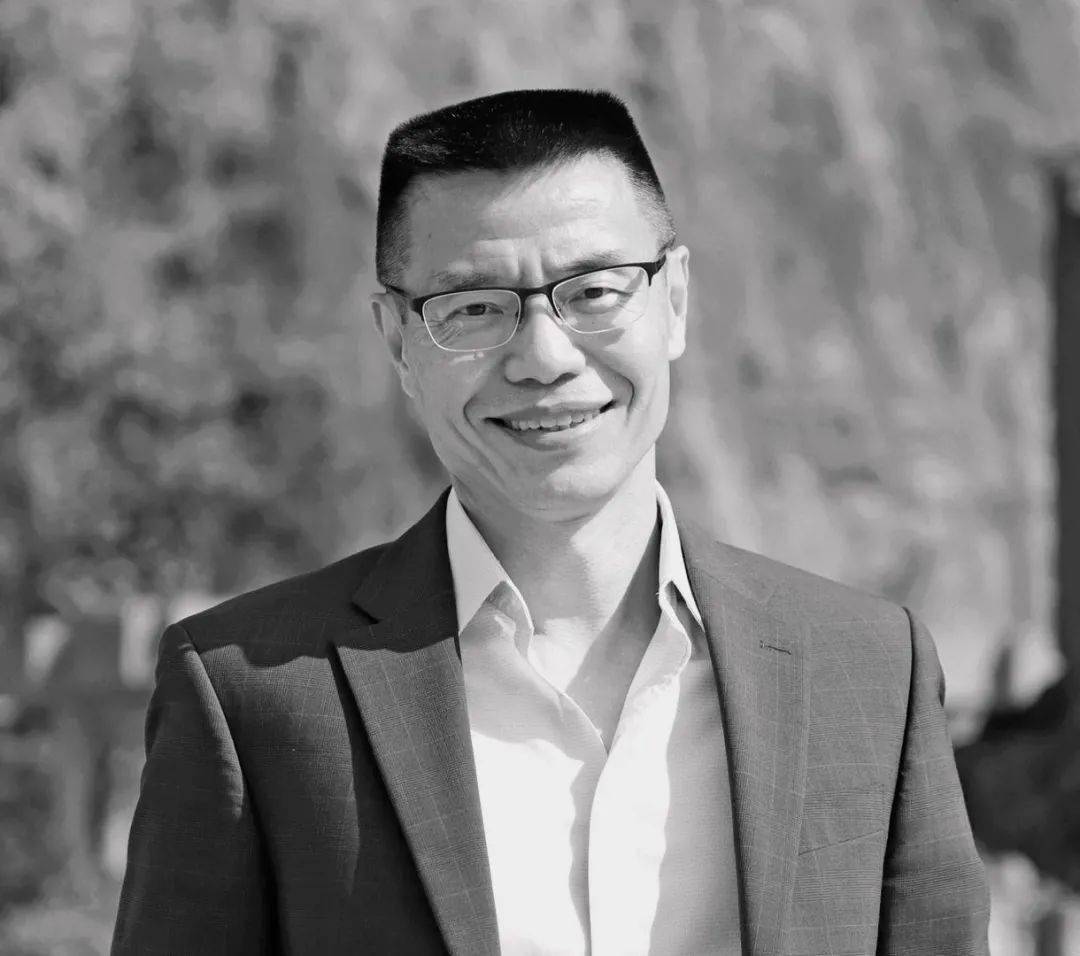 北岛(诗人)王淩(学者)芒克(诗人)西川(诗人)柯夏智(学者,中国诗歌翻译