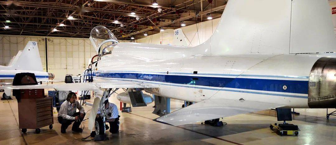 冷喷涂金属3d打印修复战斗机起落架大梁业务爆发翻4倍