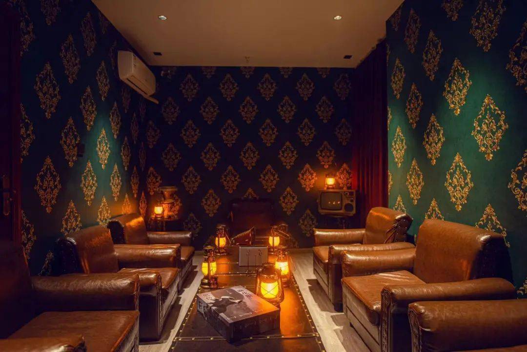 1秒入戏全程烧脑乐山这家剧本杀场景真实还原换装体验高颜值dm戏精速