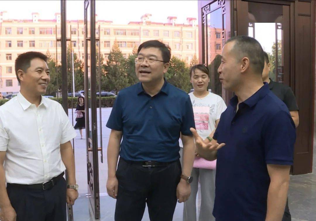 省体育局局长王向晨一行督导调研金昌体育工作2021第279期