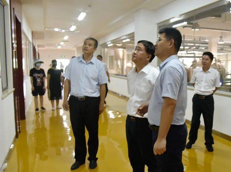市委书记秦春成在宜州调研时强调狠抓工农业发展加快园博园建设