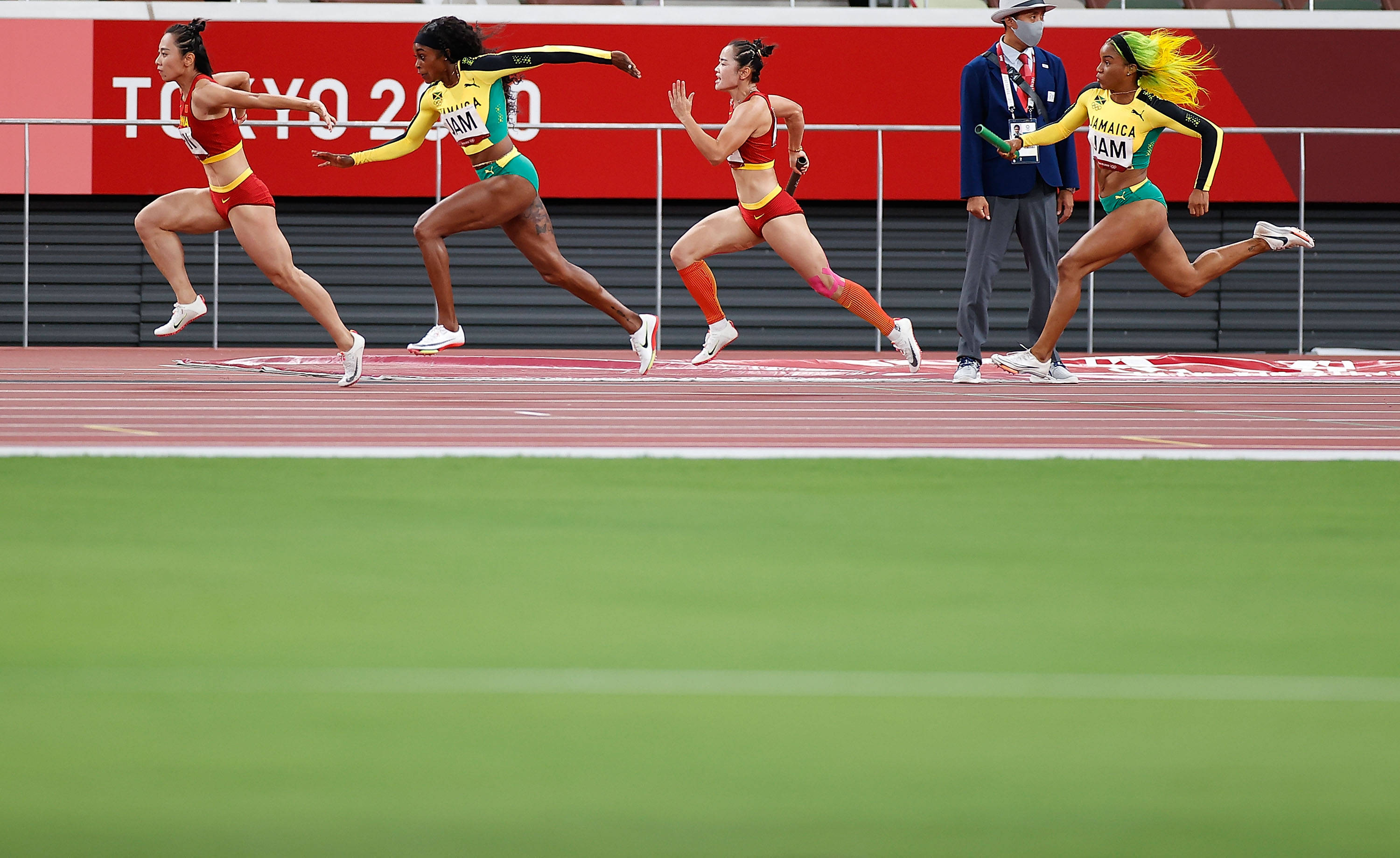 田径——中国队出战女子4x100米接力决赛