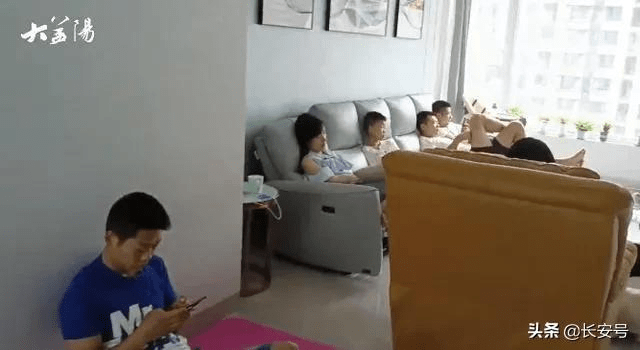 16人同屋隔离成“网红之家”:一顿干掉40多个包子_蔡婷