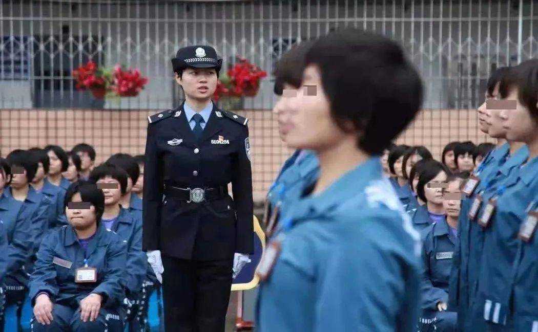 围观 | 说说罪犯囚服的事!_统一